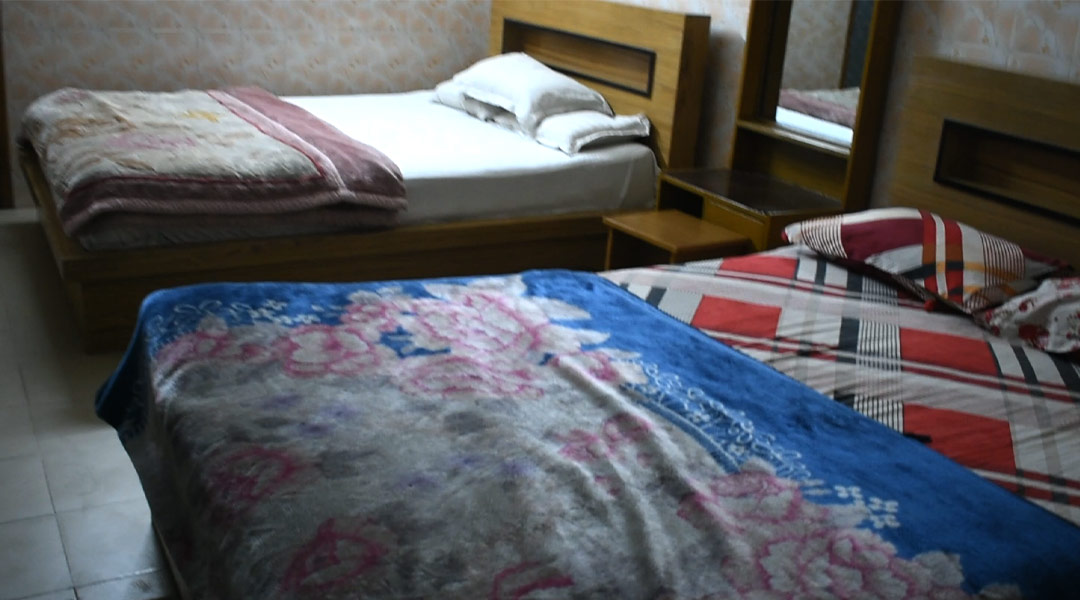 hotel-img