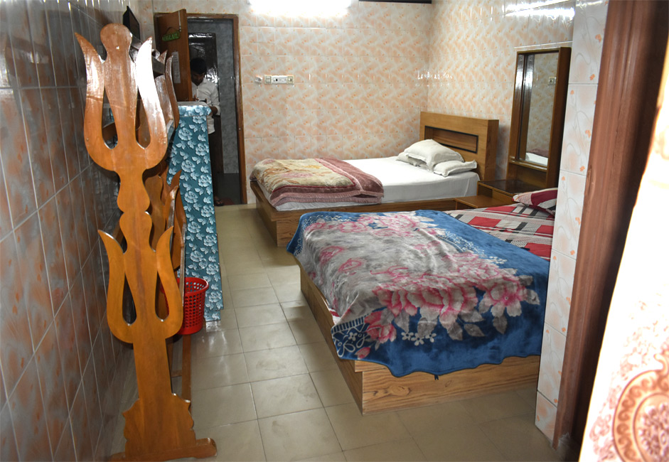 hotel-img