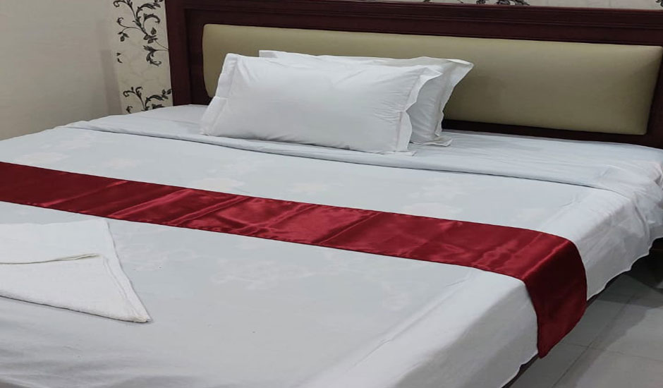 hotel-img