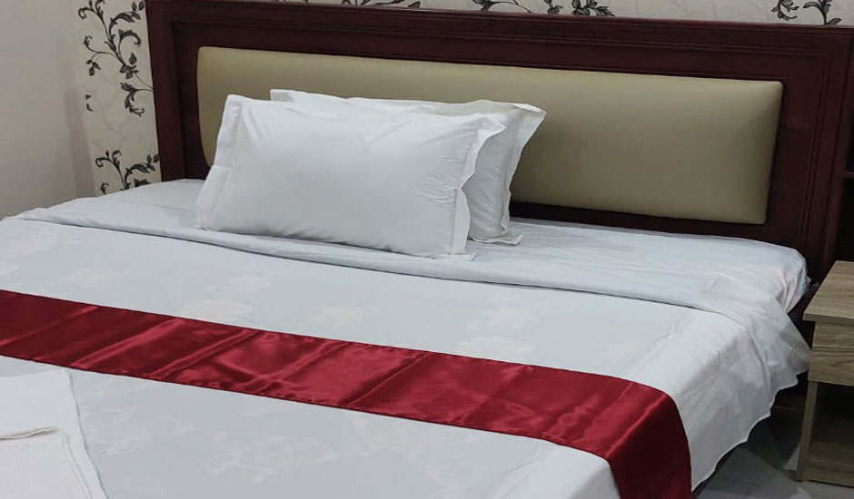 hotel-img