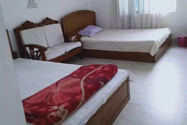 hotel-img
