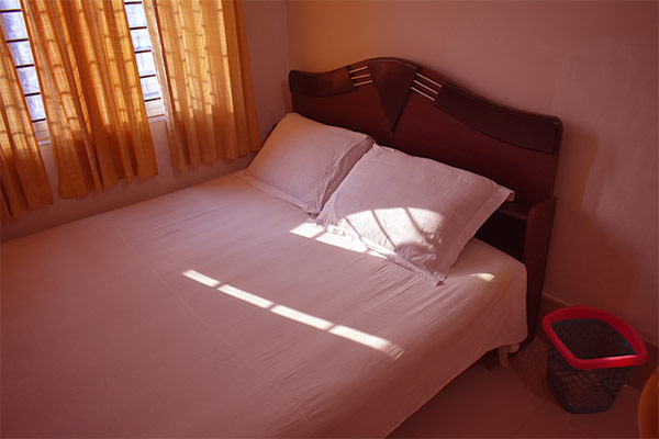 hotel-img