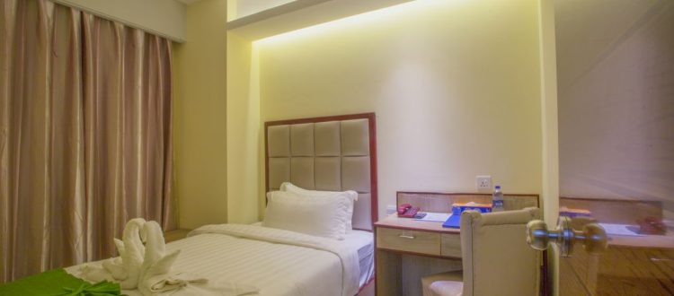 hotel-img