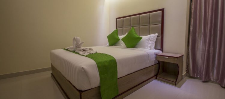 hotel-img