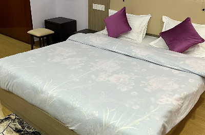 hotel-img