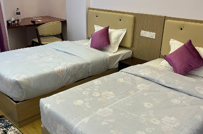 hotel-img