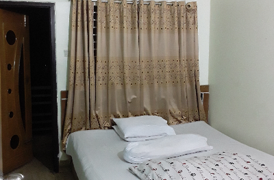 hotel-img