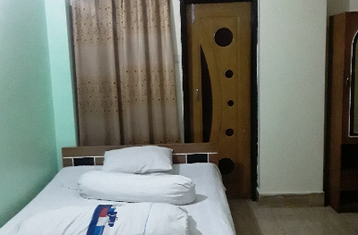 hotel-img