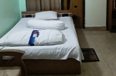 hotel-img