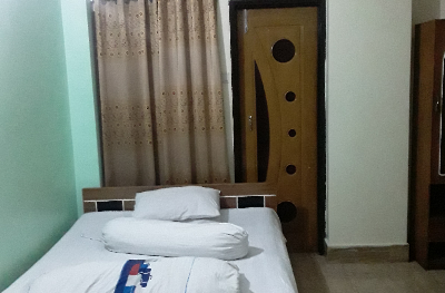 hotel-img