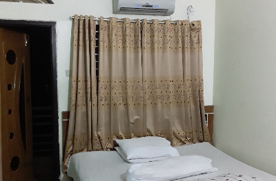 hotel-img