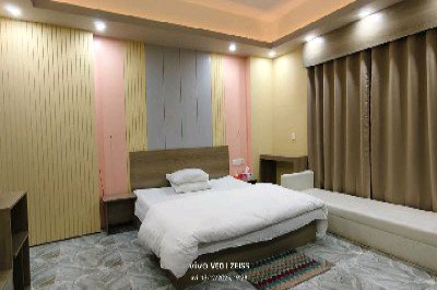 hotel-img