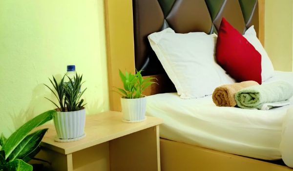 hotel-img