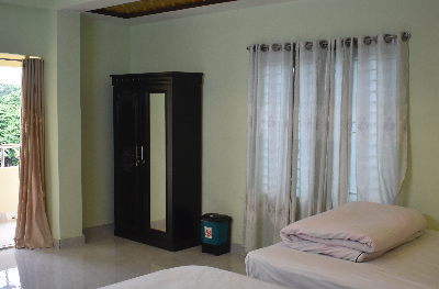 hotel-img