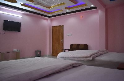 hotel-img