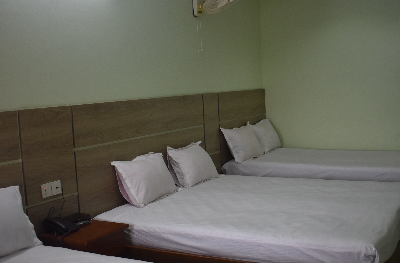 hotel-img