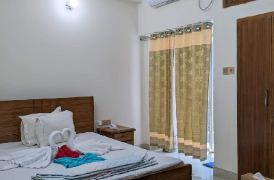 hotel-img