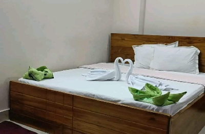 hotel-img
