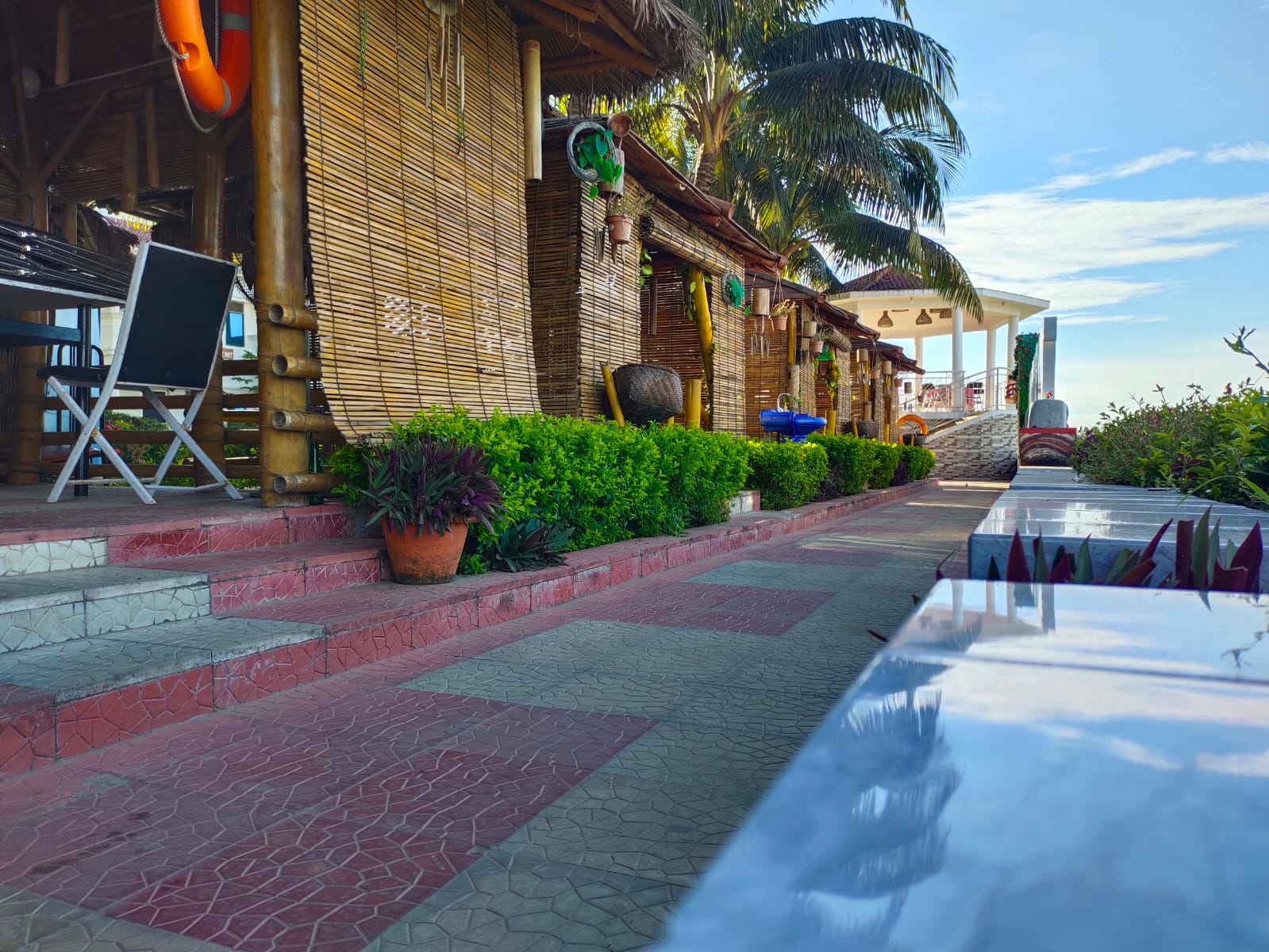 hotel-img