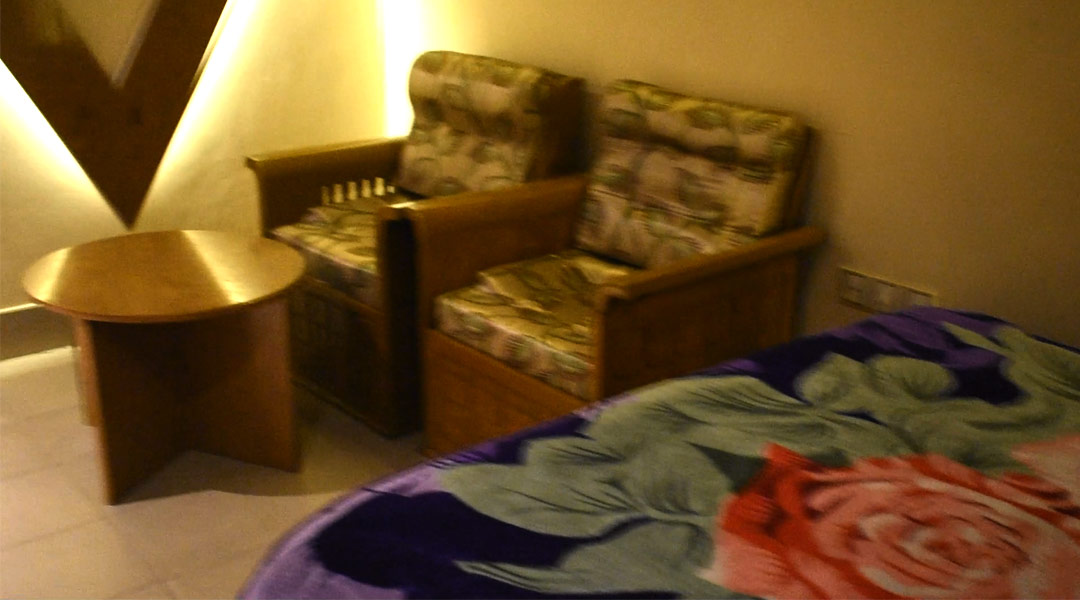 hotel-img