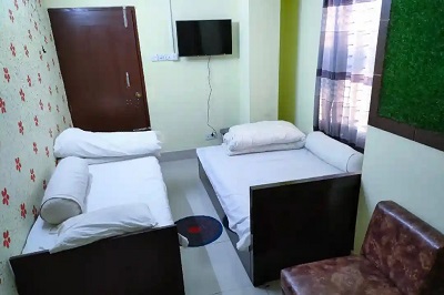 hotel-img