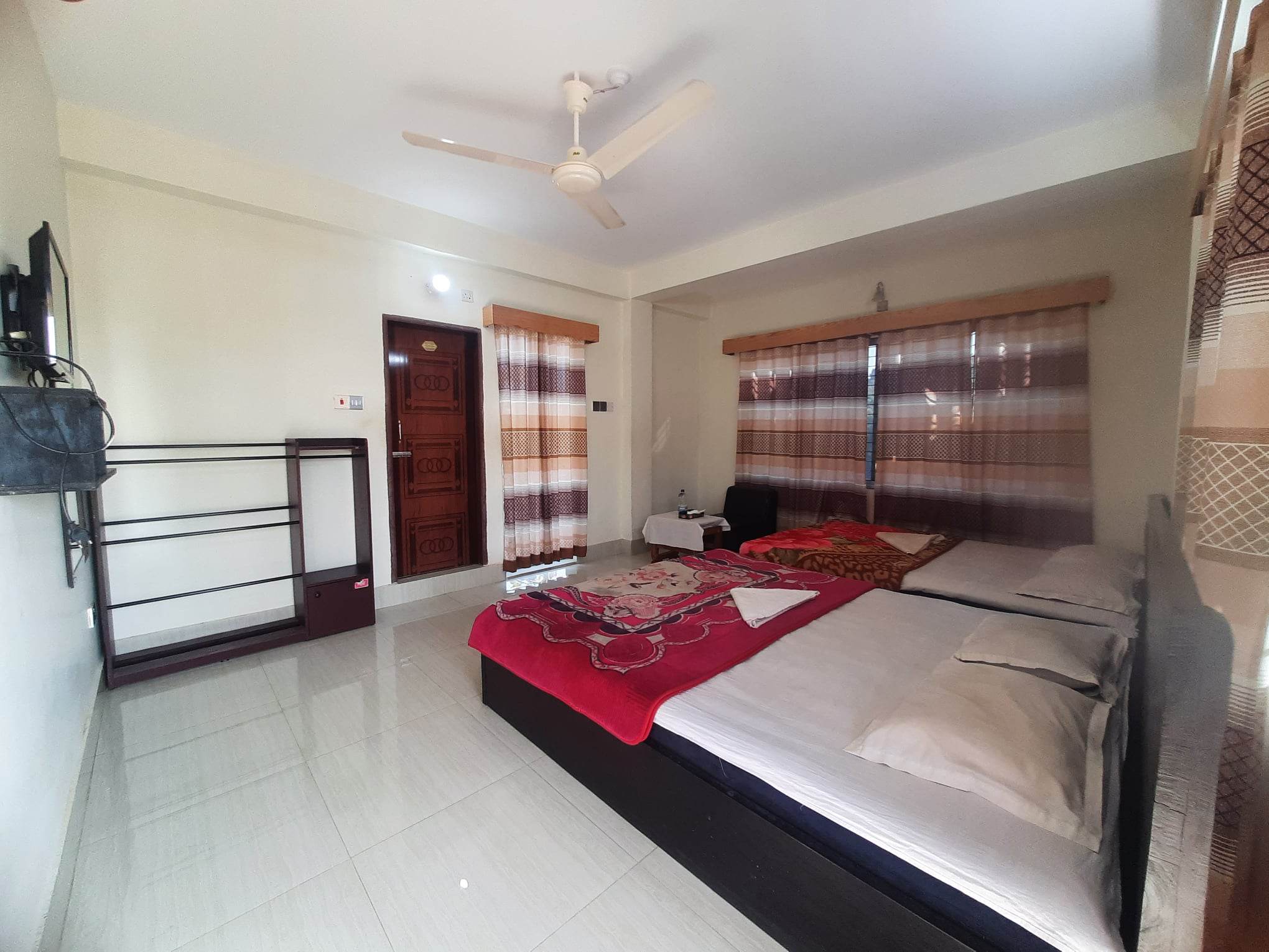 hotel-img