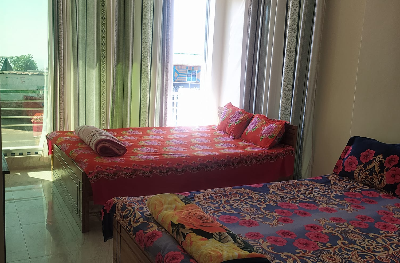 hotel-img