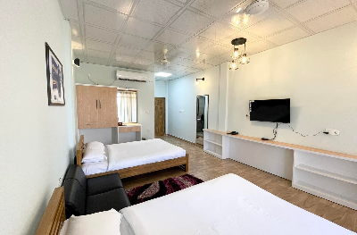 hotel-img