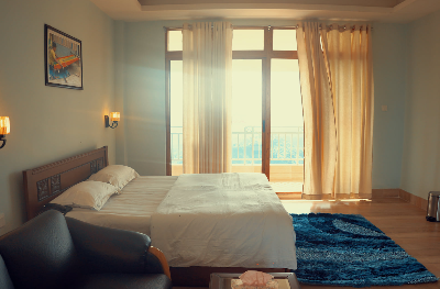hotel-img