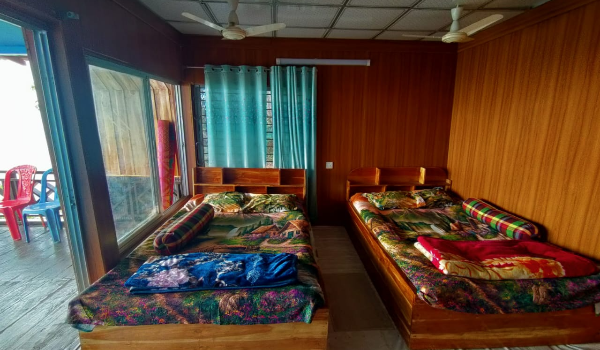 hotel-img