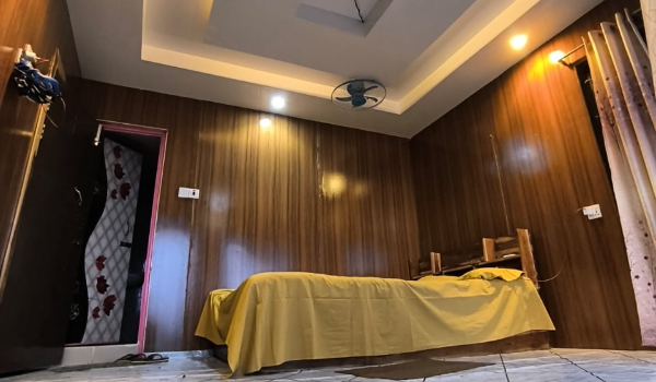 hotel-img