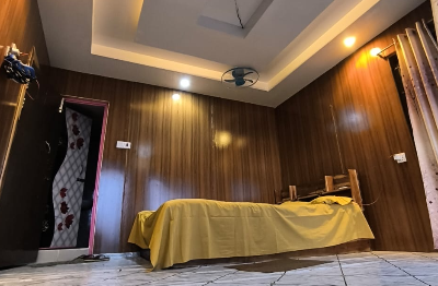 hotel-img