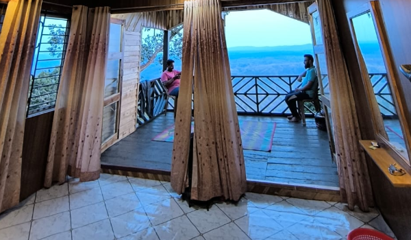 hotel-img