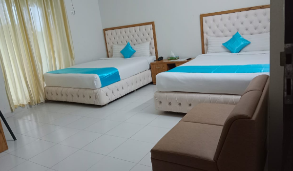hotel-img