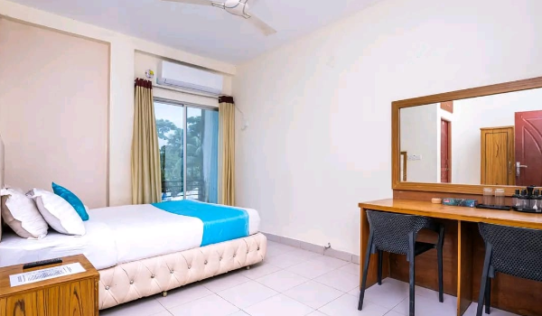 hotel-img