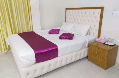 hotel-img